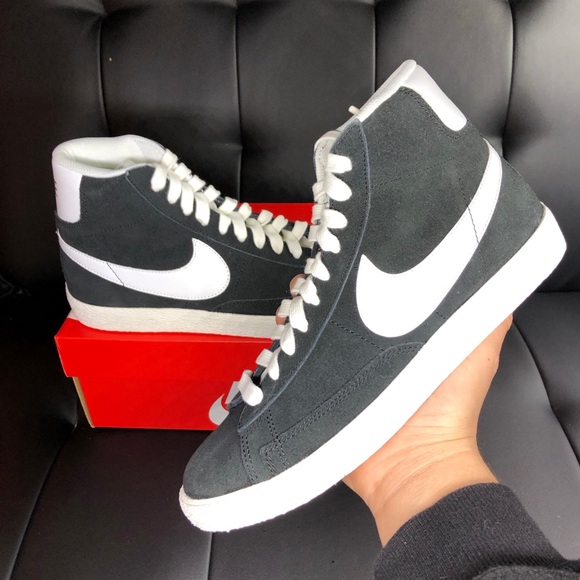 Shoes - Nike blazers